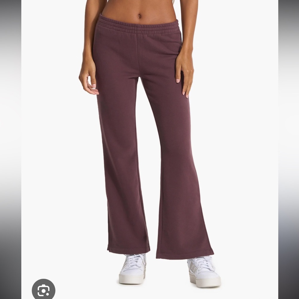 Vuori Sedona Wideleg Sweatpant Chestnut Purple